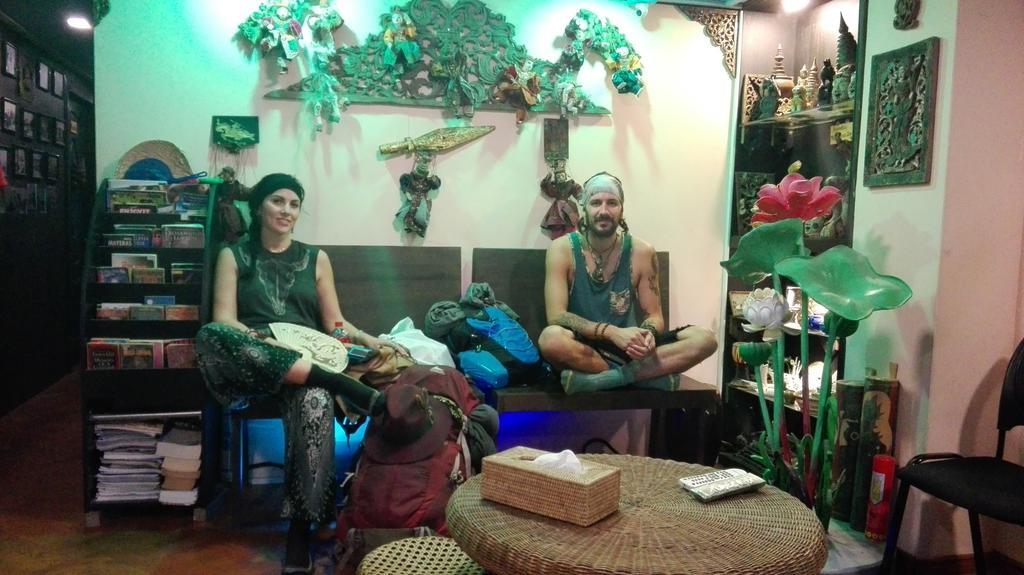 Shannkalay Hostel Yangon Luaran gambar