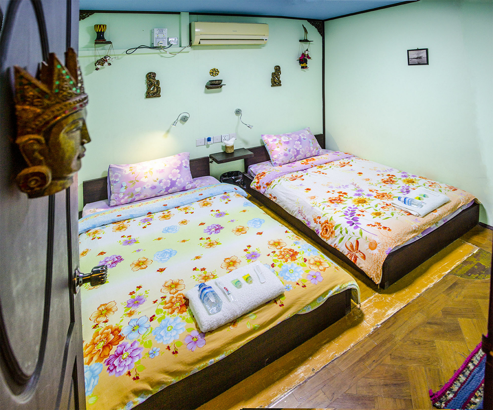 Shannkalay Hostel Yangon Luaran gambar